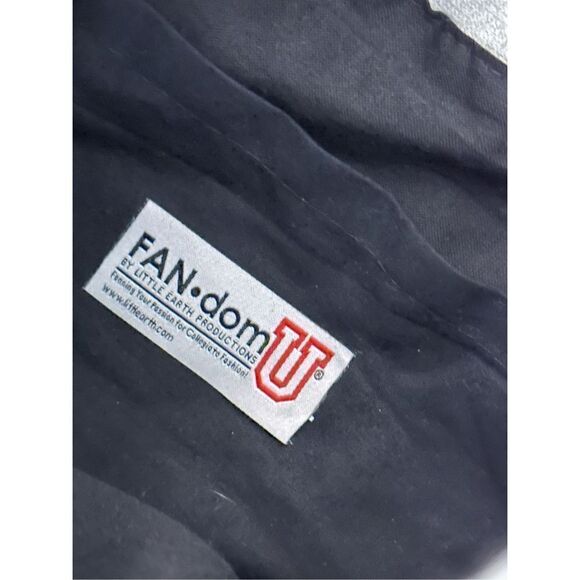 Beautiful women Hoodie Purse gray and blue North Carolina Tar Heels NCAA  Vintag - Picture 8 of 9